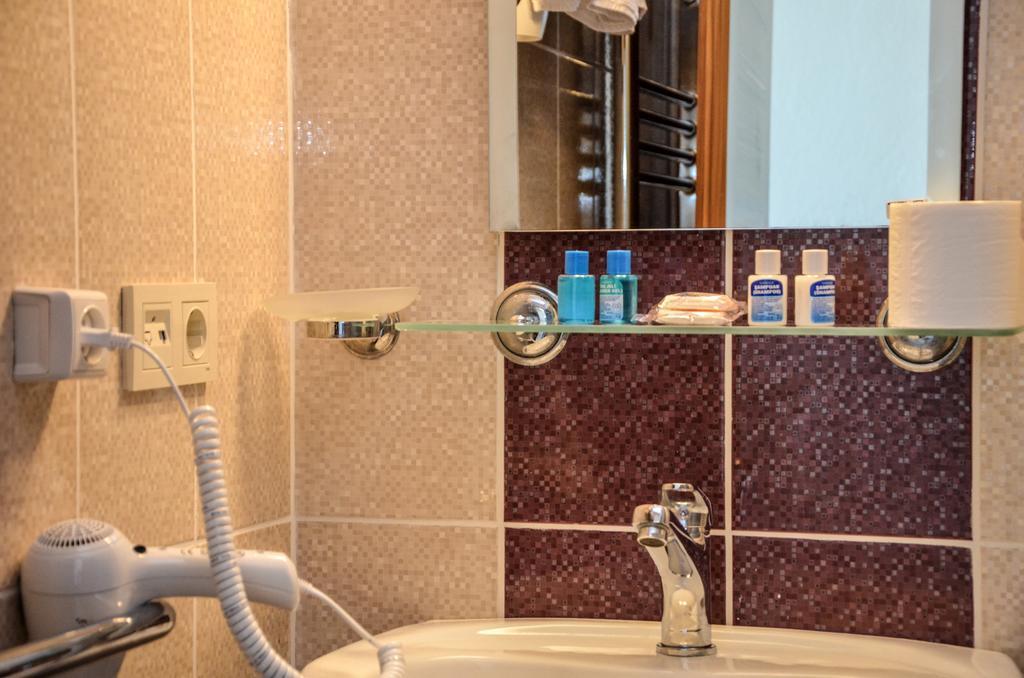 Dikelya Hotel ディキリ エクステリア 写真