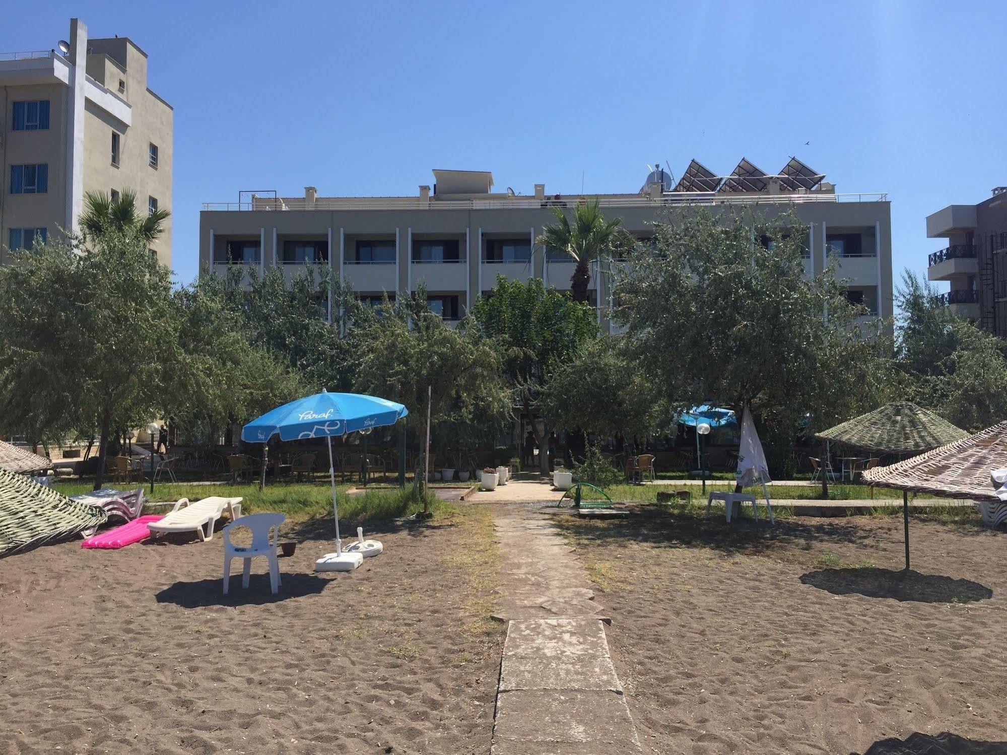 Dikelya Hotel ディキリ エクステリア 写真